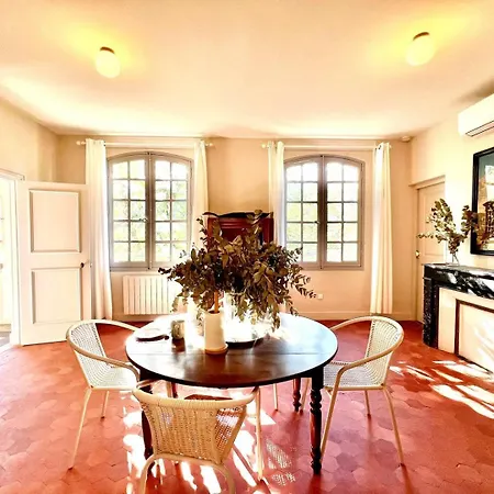 Appartement Boudon 15, T2 De Gamme Et Climatise Nîmes