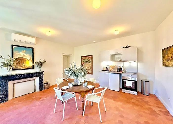 Boudon 15, T2 De Gamme Et Climatise *