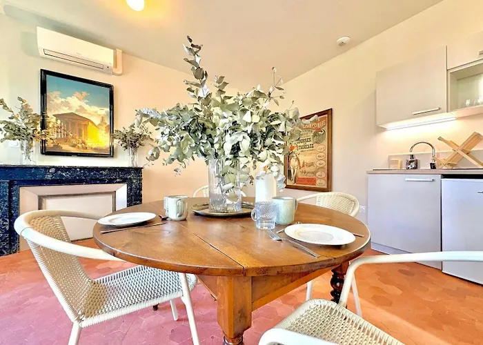 Boudon 15, T2 De Gamme Et Climatise *